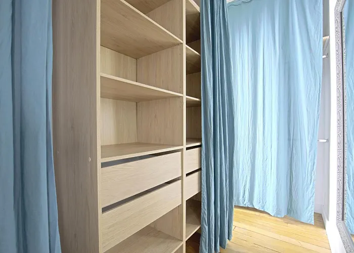 Luxury In The So Chic 16th District Daire *